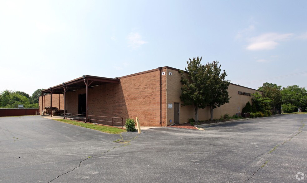 Primary Photo Of 702 Prospect St, High Point Warehouse For Lease