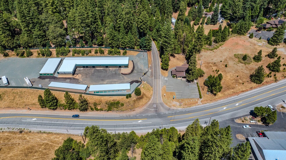 More Photos Of 26395 Buckhorn Ridge Rd, Pioneer Bank For Sale