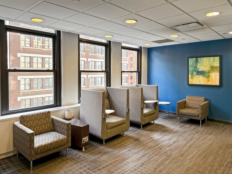 More Photos Of 136 Madison Ave, New York Coworking Space