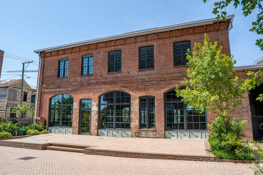 More Photos Of 40 Line St, Charleston Apartments For Lease