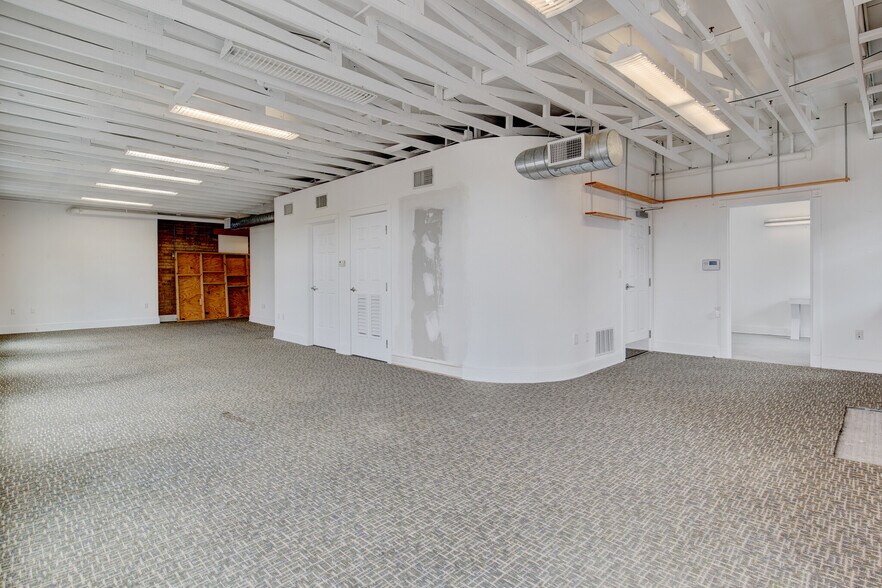 More Photos Of 1200 W Magnolia Ave, Fort Worth Office For Lease