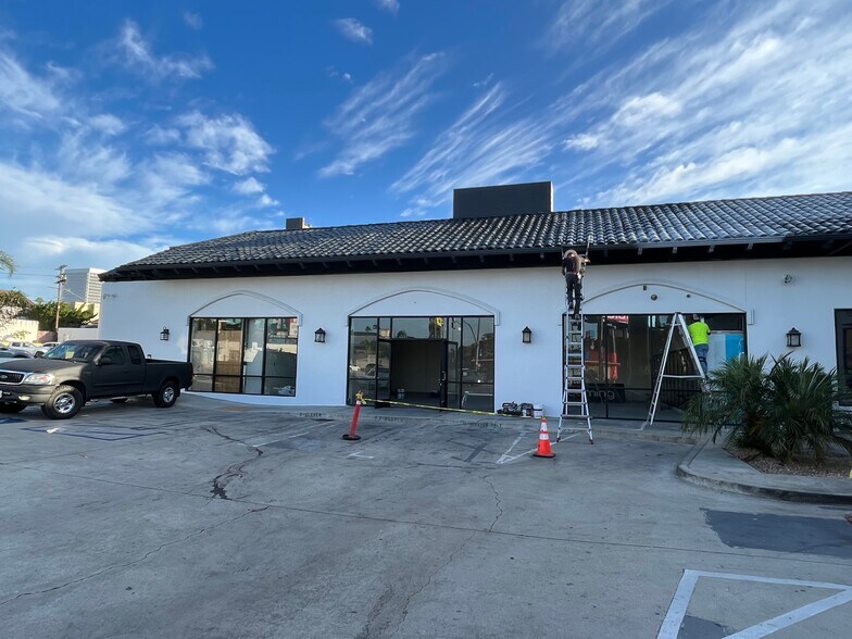 More Photos Of 5273-5279 W Olympic Blvd, Los Angeles Unknown For Lease