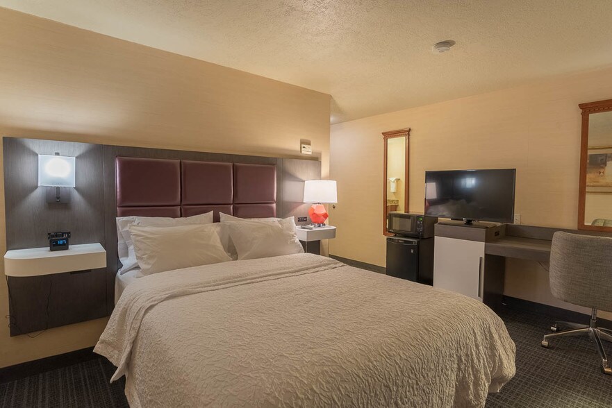 More Photos Of 4100 Snyder Blvd, Sierra Vista Hotel For Sale