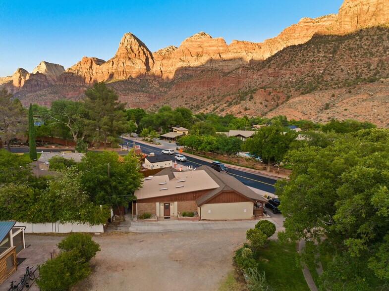 More Photos Of 694 Zion Park Blvd, Springdale Storefront Retail Residential For Sale