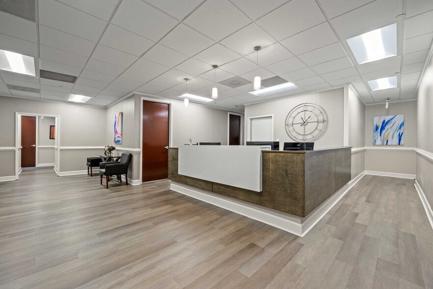 More Photos Of 3355 Lenox Rd NE, Atlanta Office For Lease