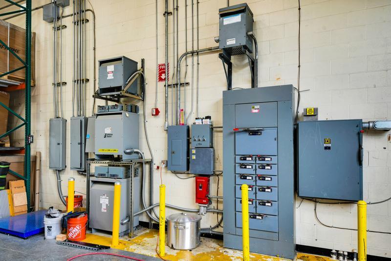 More Photos Of 2026 W Casino Rd, Everett Manufacturing For Lease