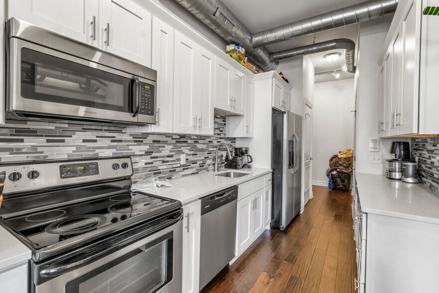 More Photos Of 888 Main St, Buffalo Office Residential For Sale