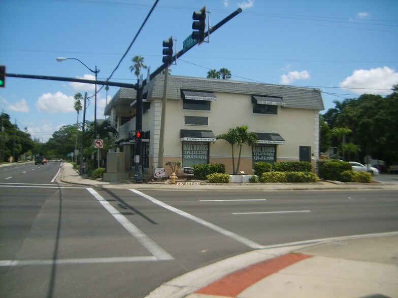 More Photos Of 2502 2nd St, Fort Myers Unknown For Lease