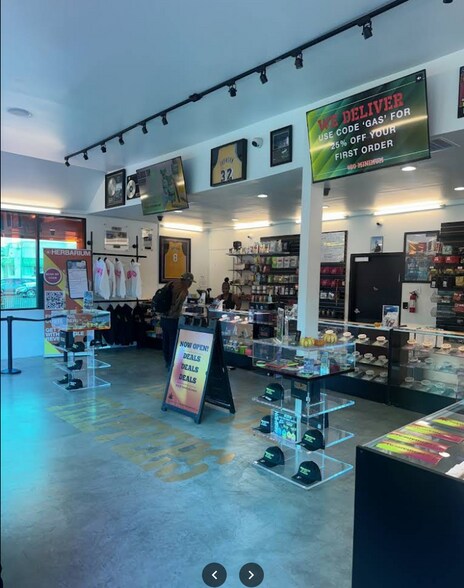More Photos Of 4050 Crenshaw Blvd, Los Angeles Fast Food For Lease