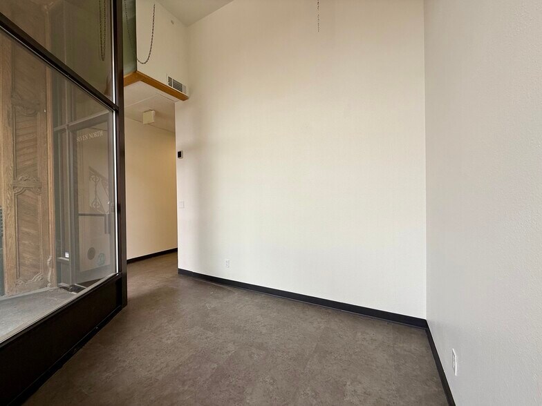 More Photos Of 9 N Last Chance Gulch, Helena Office For Lease