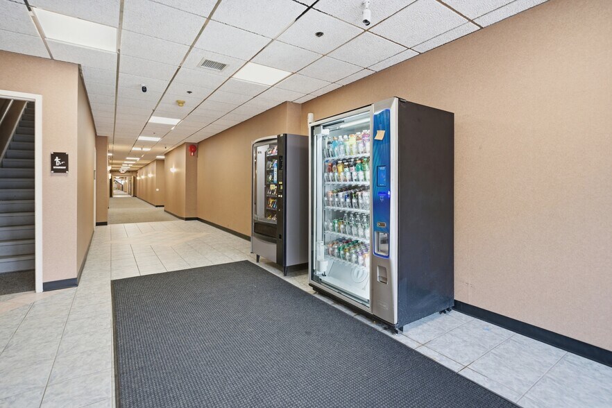 More Photos Of 475 E Main St, Patchogue Medical For Sale
