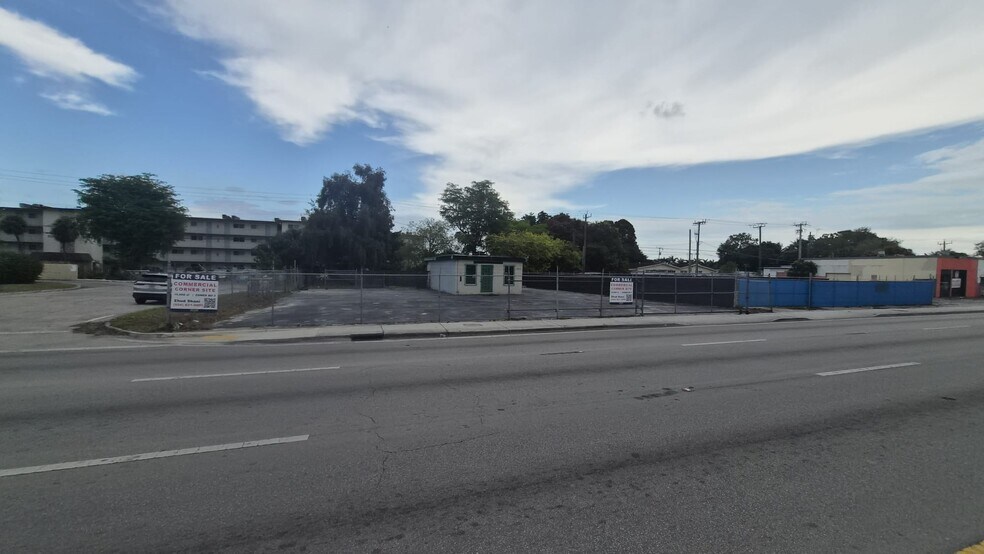 More Photos Of 11537 NW 27th Ave, Miami Freestanding For Lease