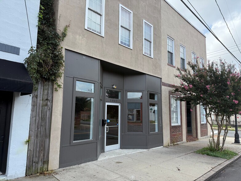 Primary Photo Of 1003 N 25th St, Richmond Storefront For Lease