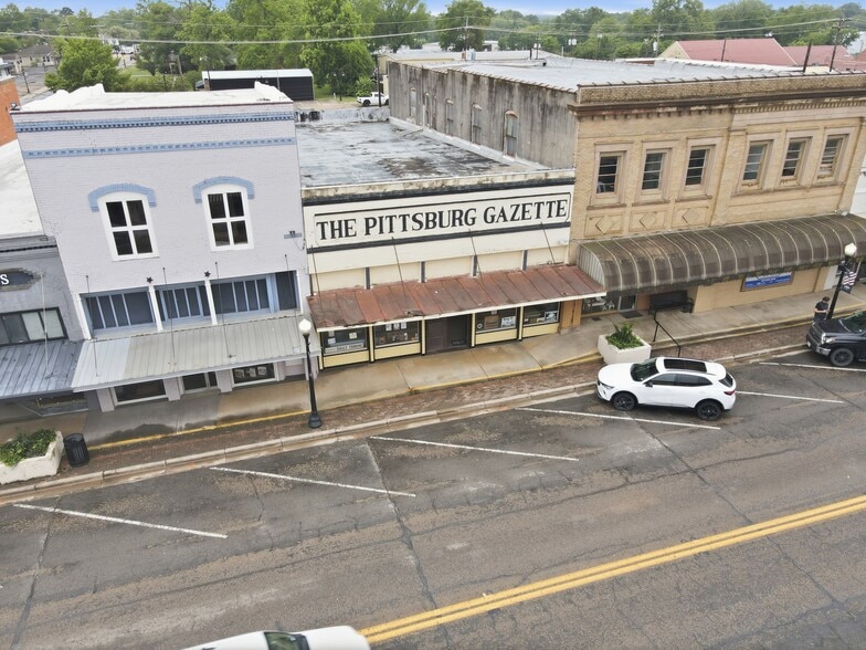 Primary Photo Of 112 Quitman St, Pittsburg General Retail For Sale