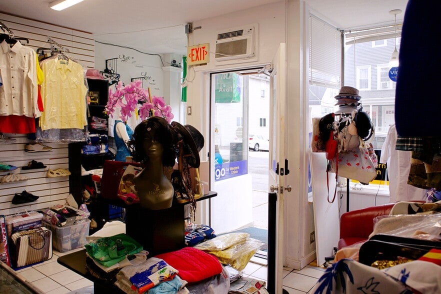 More Photos Of 63-75 Hancock St, Everett Apartments For Sale