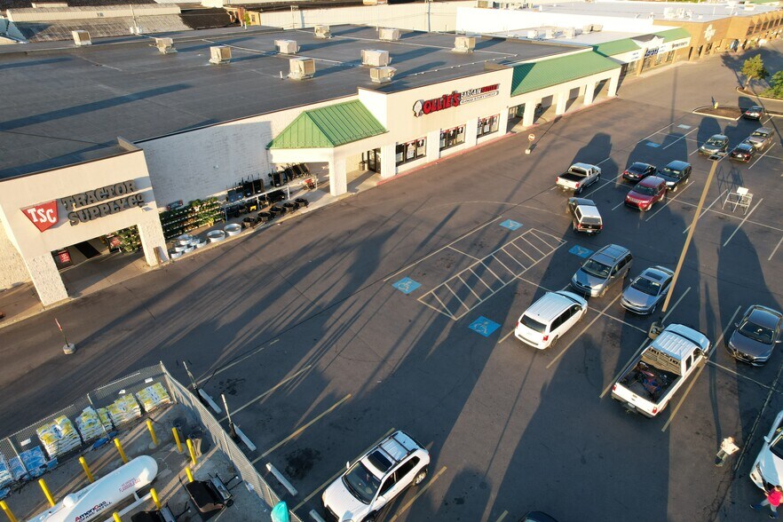 More Photos Of 11 Pine Lake Ave, La Porte Unknown For Lease