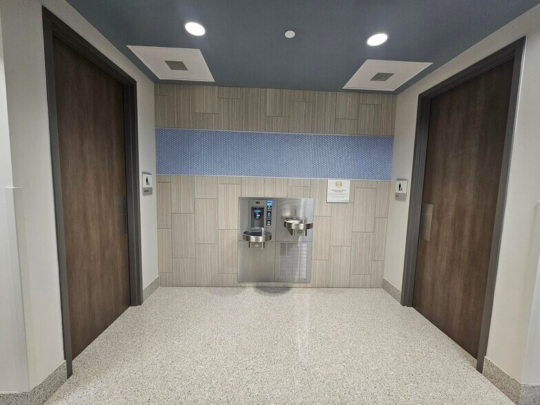 More Photos Of 335 24th Ave, Nashville Medical For Lease