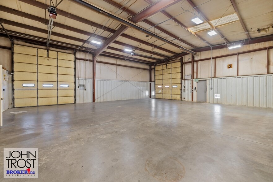 More Photos Of 781 Foster Rd, Casper Industrial For Lease