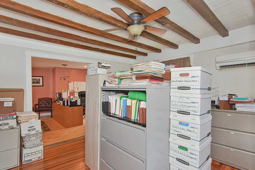 More Photos Of 159 Hartford Ave E, Mendon Office Residential For Sale