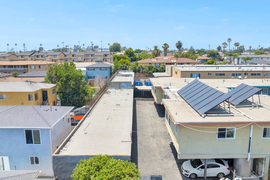 More Photos Of 1212 W 107th St, Los Angeles Apartments For Sale