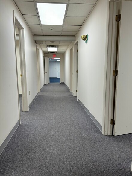 More Photos Of 760-780 N Main St, Providence Medical For Lease