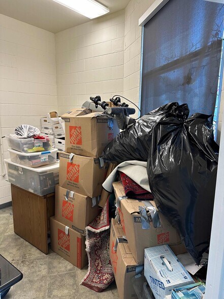 More Photos Of 499 Salmar Ave, Campbell Unknown For Lease