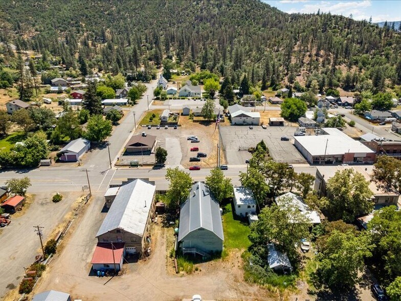 More Photos Of 11943 Main St, Fort Jones General Retail For Sale