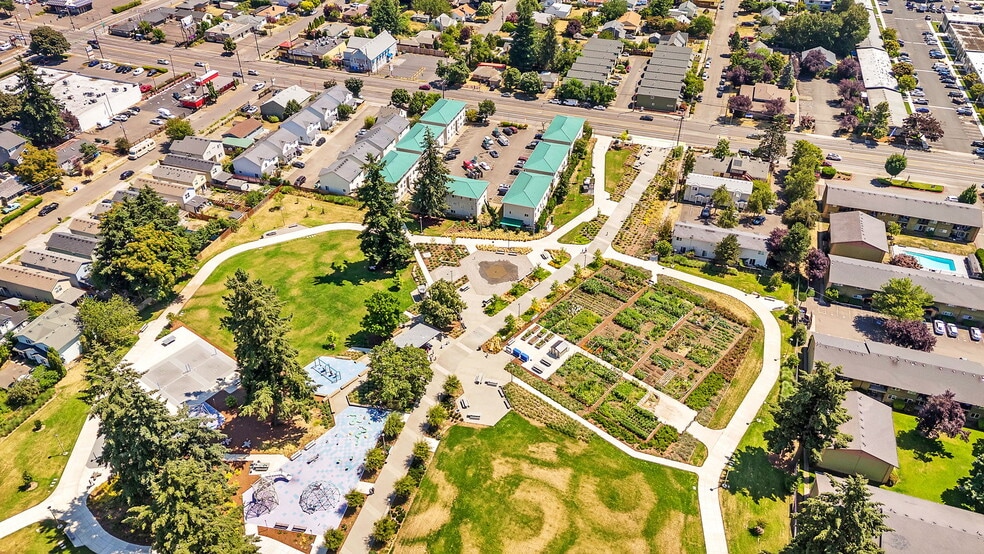 More Photos Of 1901-1943 SE 122nd Ave, Portland Apartments For Sale