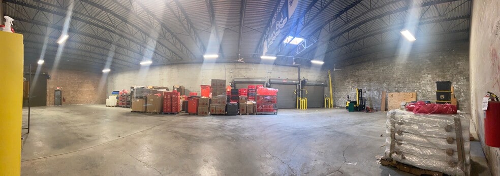 More Photos Of 33 Baron Blvd, Staten Island Warehouse For Lease