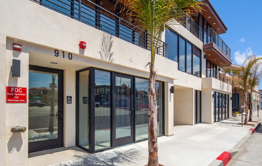 More Photos Of 910 Hermosa Ave, Hermosa Beach Loft Creative Space For Lease
