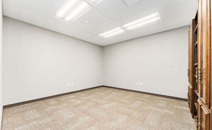 More Photos Of 1607 W Tx-289-loop, Lubbock Medical For Sale