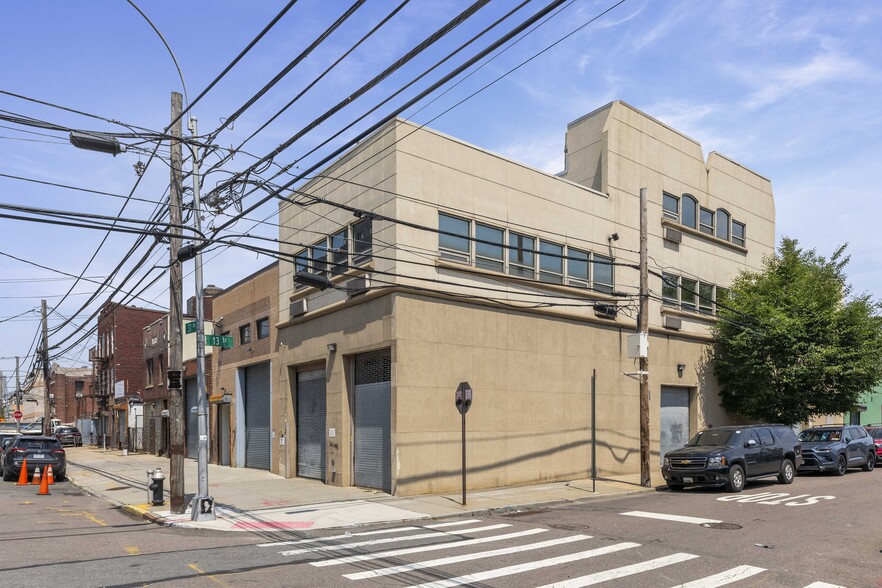 More Photos Of 1219 37th Ave, Long Island City Light Distribution For Lease