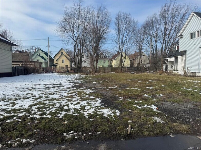 Primary Photo Of 1946 Bailey ave, Buffalo Land For Sale