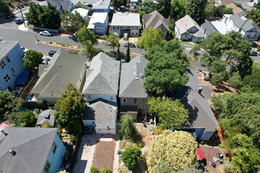 More Photos Of 630 York, Vallejo Apartments For Sale