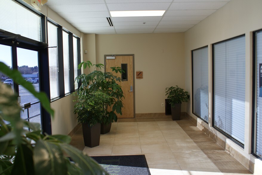 More Photos Of 13 Branch St, Methuen Medical For Lease