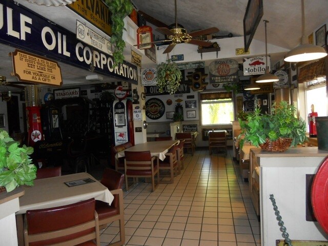 More Photos Of 102 Copeland Ave SW, Everglades City Restaurant For Sale