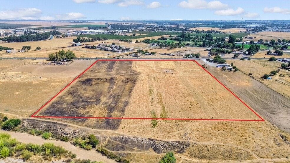 More Photos Of 28139 Highway 145, Madera Land For Sale