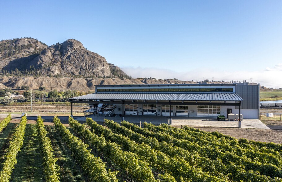 More Photos Of 190-200 Carson Cres, Kamloops Apartments For Sale