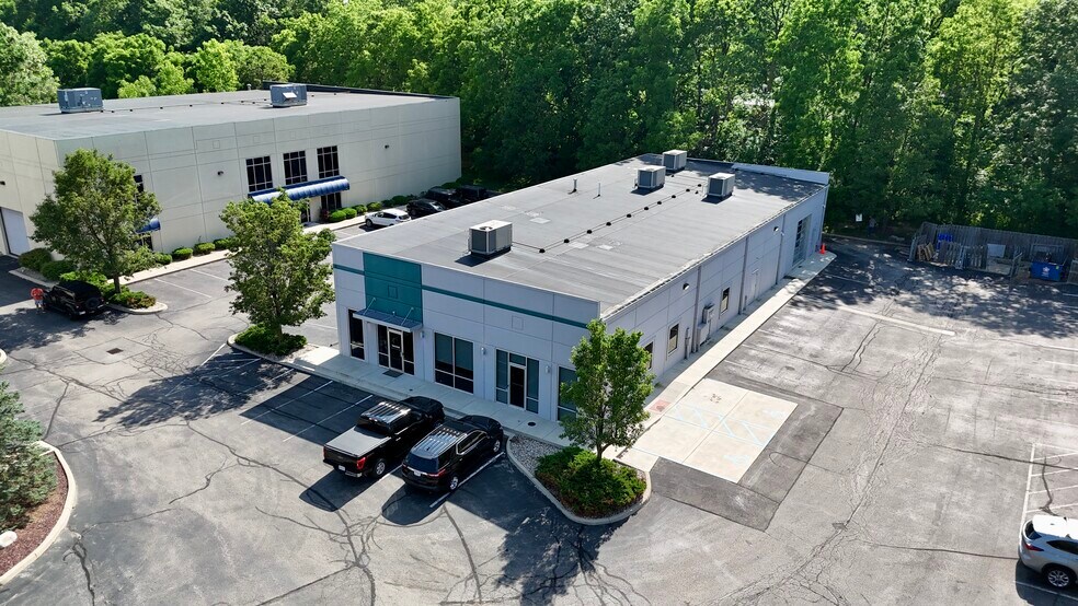 More Photos Of 725 E Main St, Westfield Light Manufacturing For Sale
