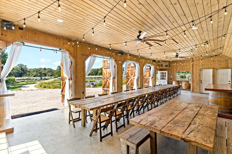 More Photos Of 115 Cow Hill Rd, Clinton Winery Vineyard For Sale