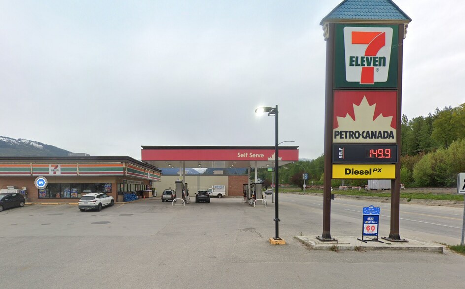 Primary Photo Of 401 Victoria Rd, Revelstoke General Retail For Sale