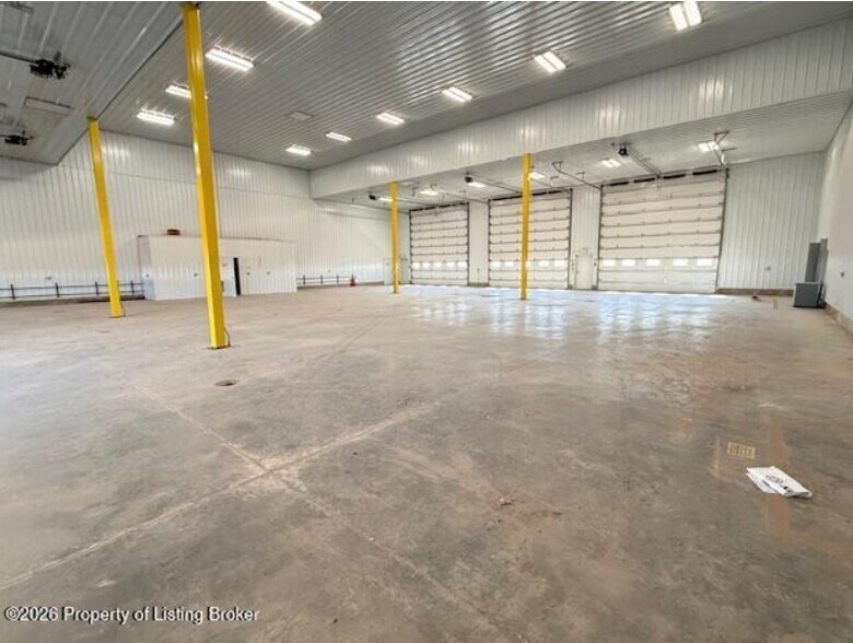 More Photos Of 3805-129f Southwest Ave, Belfield Flex For Lease