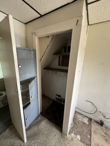 More Photos Of 271 Main St, Union Apartments For Sale