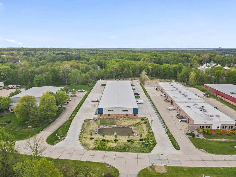 More Photos Of 2844 Westway Drive, Brunswick Warehouse For Lease