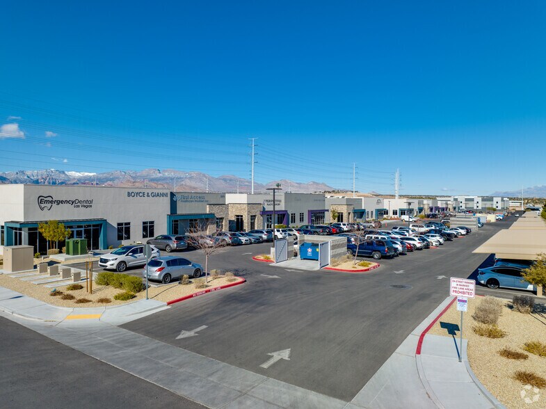 More Photos Of 5864 S Durango Dr, Las Vegas Medical For Sale