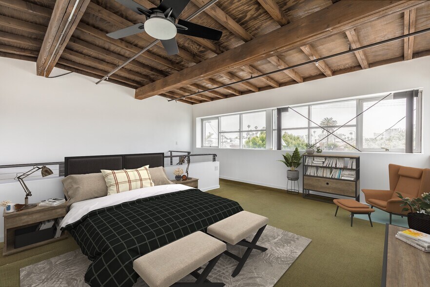 More Photos Of 2100 Abbot Kinney Blvd, Venice Office For Lease