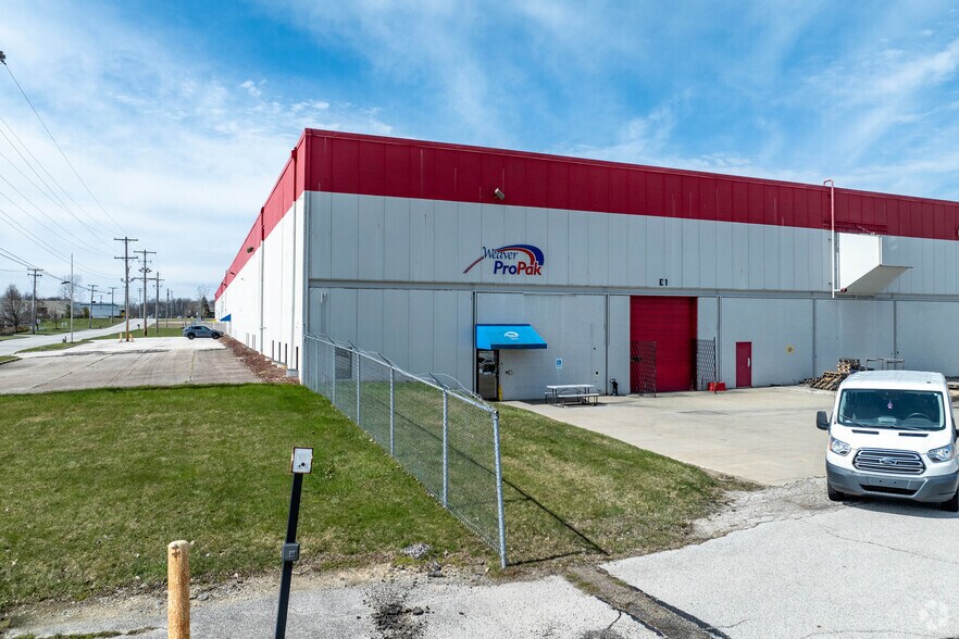 More Photos Of 129 Marc Dr, Cuyahoga Falls Manufacturing For Sale