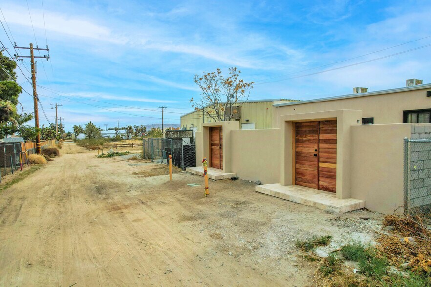 More Photos Of 56334-56336 29 Palms Hwy, Yucca Valley Storefront For Sale