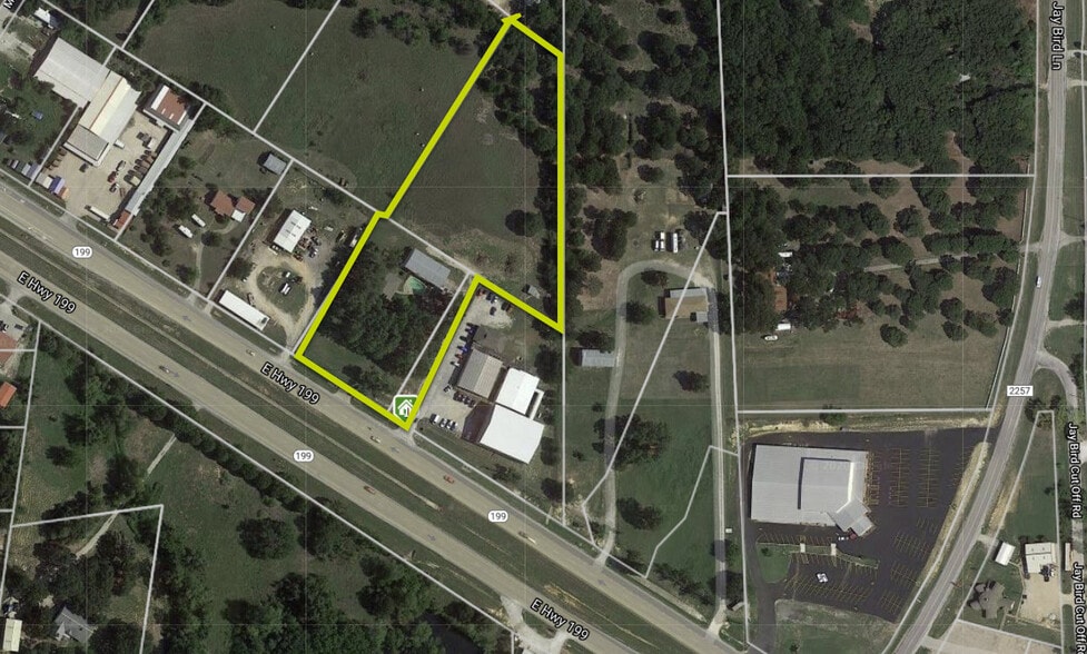 More Photos Of 3433 E Highway 199, Springtown Flex For Sale