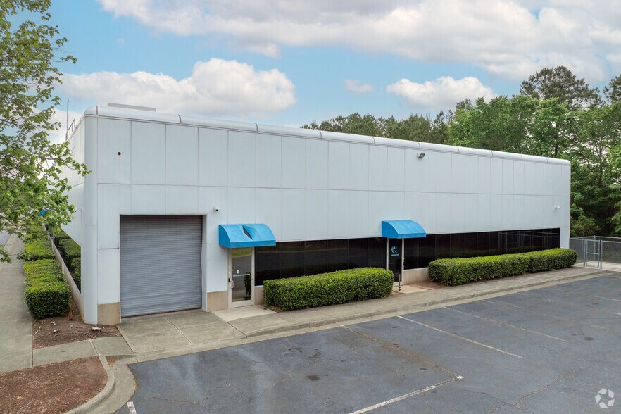 More Photos Of 4233 Technology Dr, Durham Research And Development For Lease